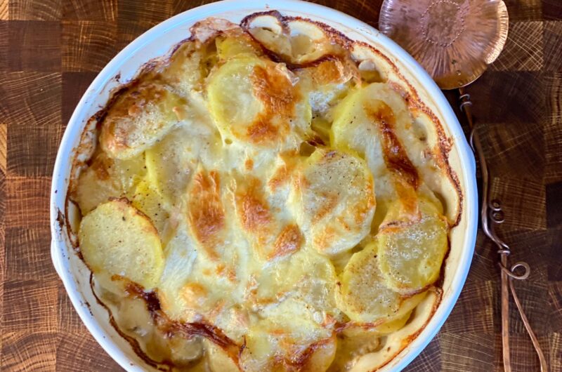 IMG_3269-800x530 Tartiflette (Creamy Cheese, Potato, Onion and Bacon Gratin)