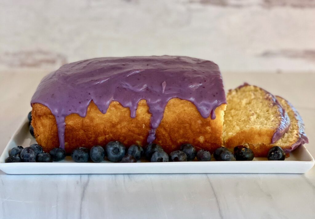 IMG_5098-1024x712 Lemon Cake with Blueberry Ganache