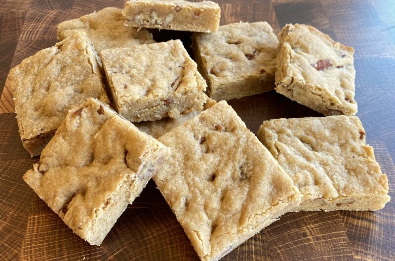 IMG_7799-800x530 Brown Butter Bourbon Pecan Bars